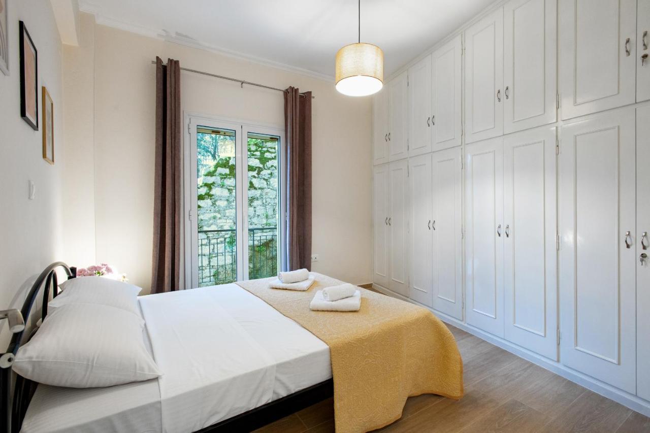 Helena'S Apartment In Corfu Town Dış mekan fotoğraf