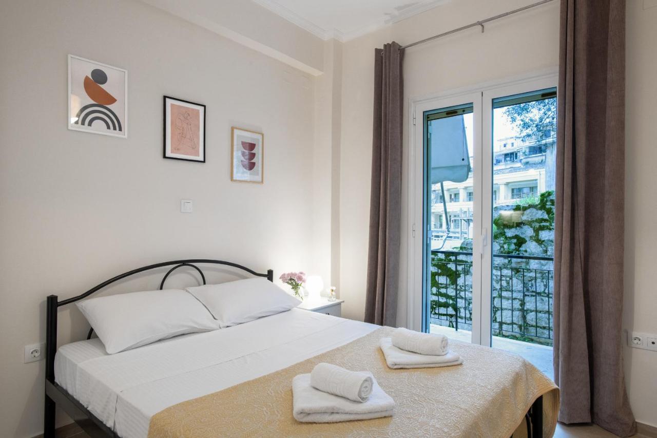 Helena'S Apartment In Corfu Town Dış mekan fotoğraf